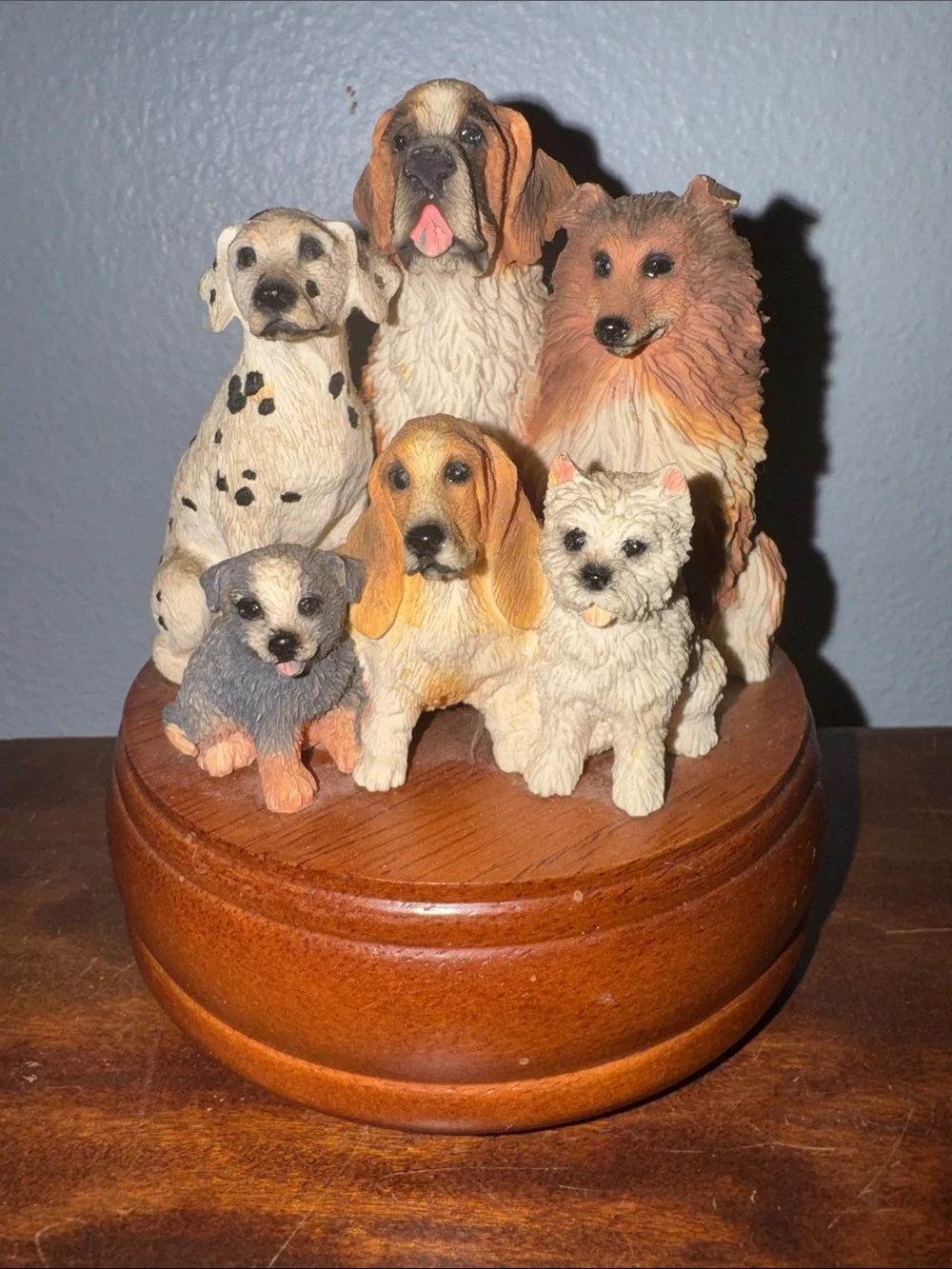 Westland Giftware #354 Resin Dog Music Box “That’s What Friends are For” GIFT!
